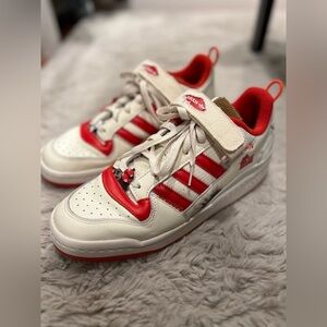 Adidas Forum Low “Home Alone”